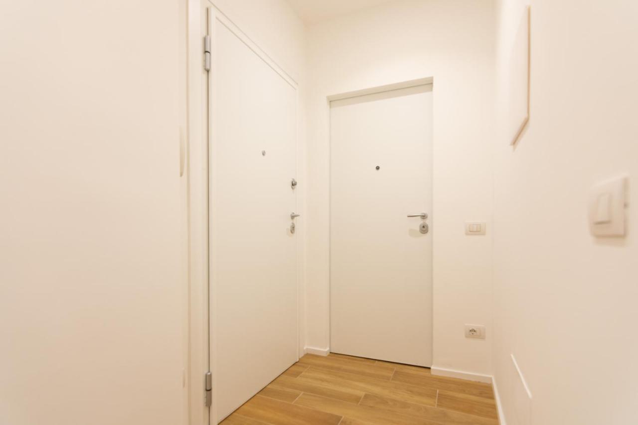 Mi Home Navigli - Zona Tortona มิลาน ภายนอก รูปภาพ