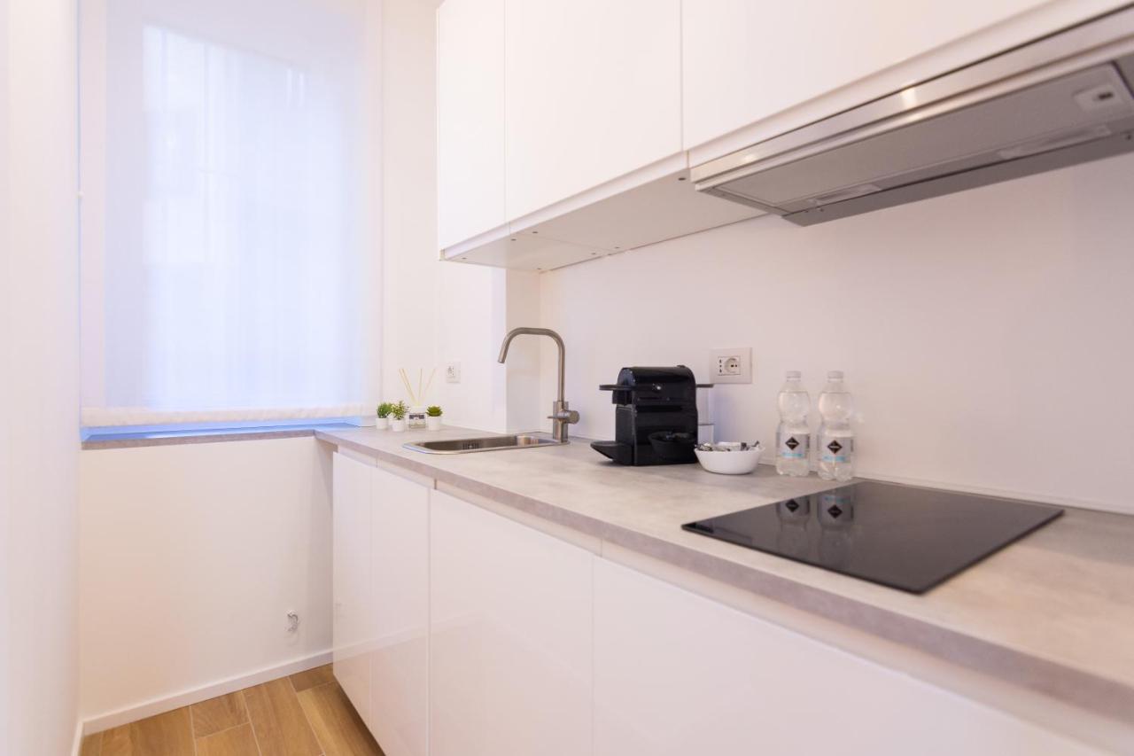 Mi Home Navigli - Zona Tortona มิลาน ภายนอก รูปภาพ
