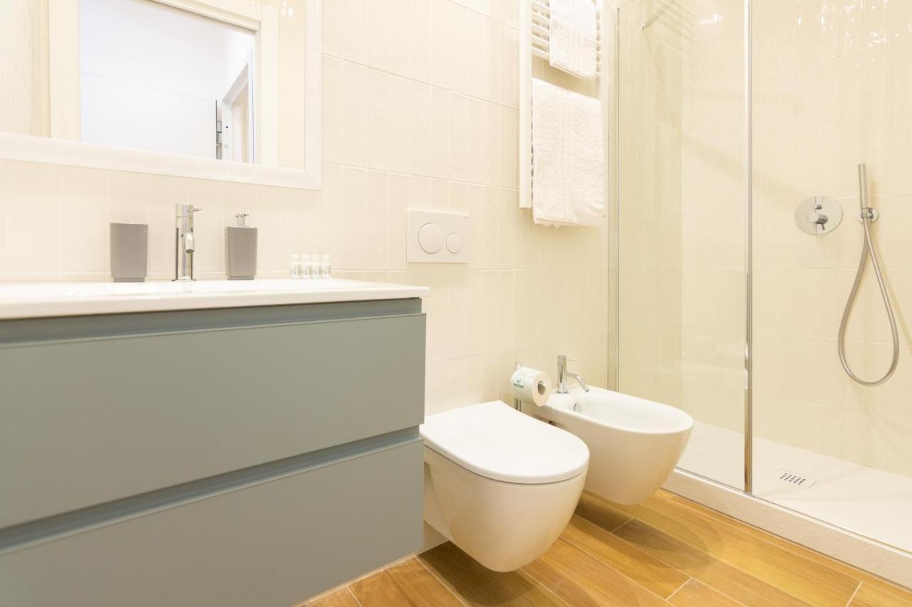 Mi Home Navigli - Zona Tortona มิลาน ภายนอก รูปภาพ